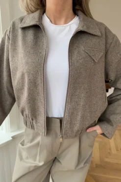 BYIC Sarahic Short Jacket A23725< Sæt 🛍️