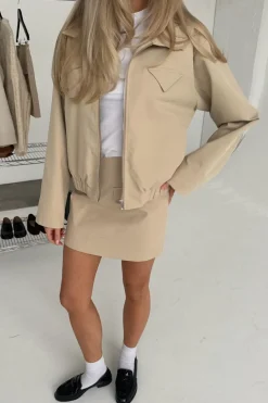 BYIC Sarahic Short Jacket A23725< Overtøj & Jakker