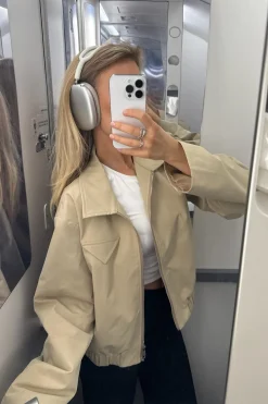 BYIC Sarahic Short Jacket A23725< Overtøj & Jakker