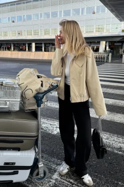 BYIC Sarahic Short Jacket A23725< Overtøj & Jakker