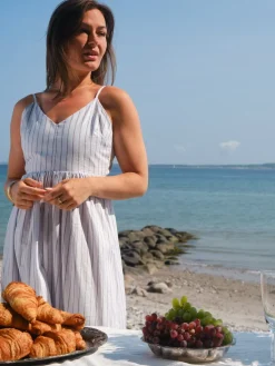 Neo Noir Savani Stripe Dress 165479< Kjoler