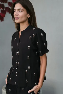 Neo Noir Savy Flower Emb Blouse 166791< Bluser & Skjorter|Ammevenligt Tøj