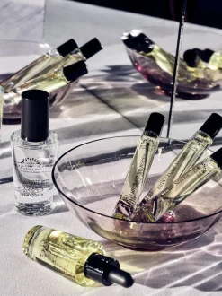 Signature Notes Huile de Parfum Purse Edition*Rudolph Care Clearance