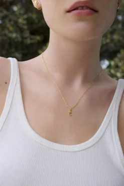 Maanesten T Alphabet< Halskæder