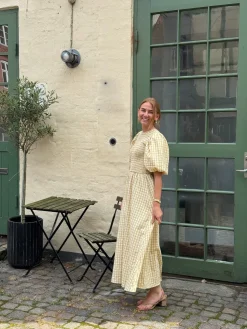 Tabita Dress AV5010*A-View Clearance