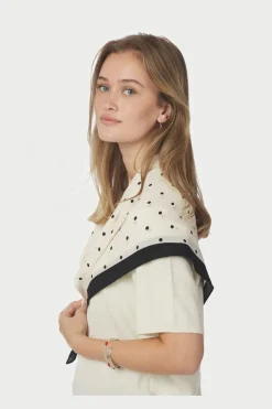 Tamma Big Dot Scarf 167851*Neo Noir Sale