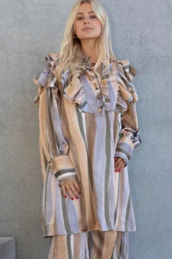 Stories From The Atelier By Copenhagen Shoes The Believe Dress< Kjoler