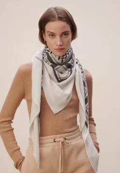 Lala Berlin Triangle Trinity Classic L< Tørklæder