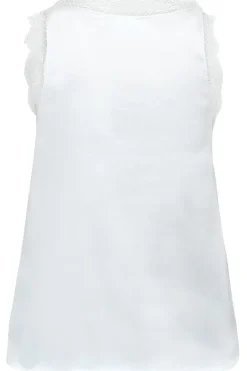 Sisters Point Vara-Ta< T-Shirts & Toppe