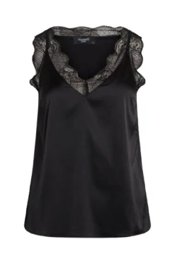 Sisters Point Vara-Ta< T-Shirts & Toppe