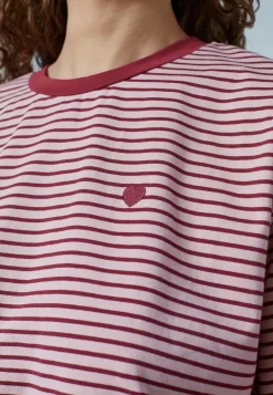 Vez-Ss 18997*Sisters Point Online