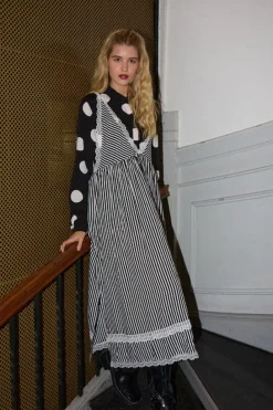 Hunkøn Vicky Dress 25982< Kjoler