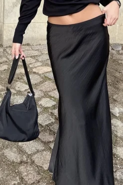 Neo Noir Vicky Heavy Sateen Skirt< Nederdele