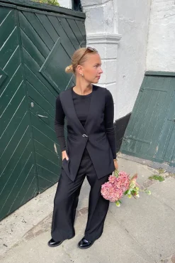 Sisters Point Viksa-Ve 19166< Veste