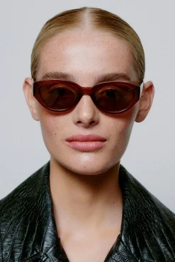 A. Kjærbede Winnie< Solbriller